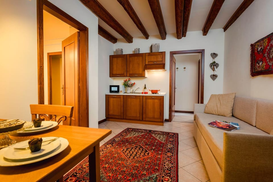 Kitchen or kitchenette, Living room, Dining area