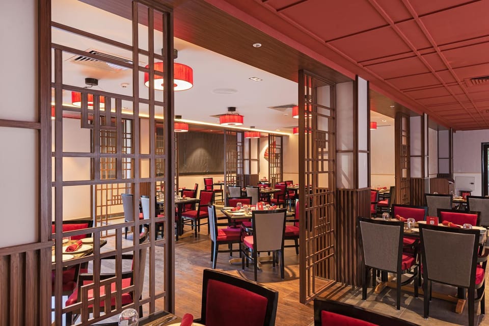 Restaurant/places to eat, Seating area