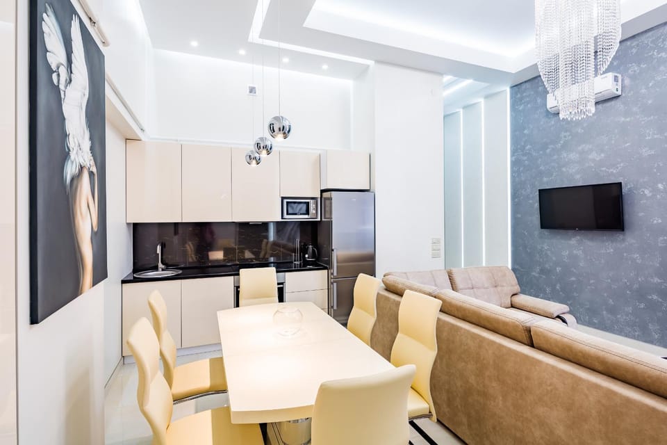 LEOGRAND DELUXE Apartments on Doroshenka 17 Apartment in Lviv
