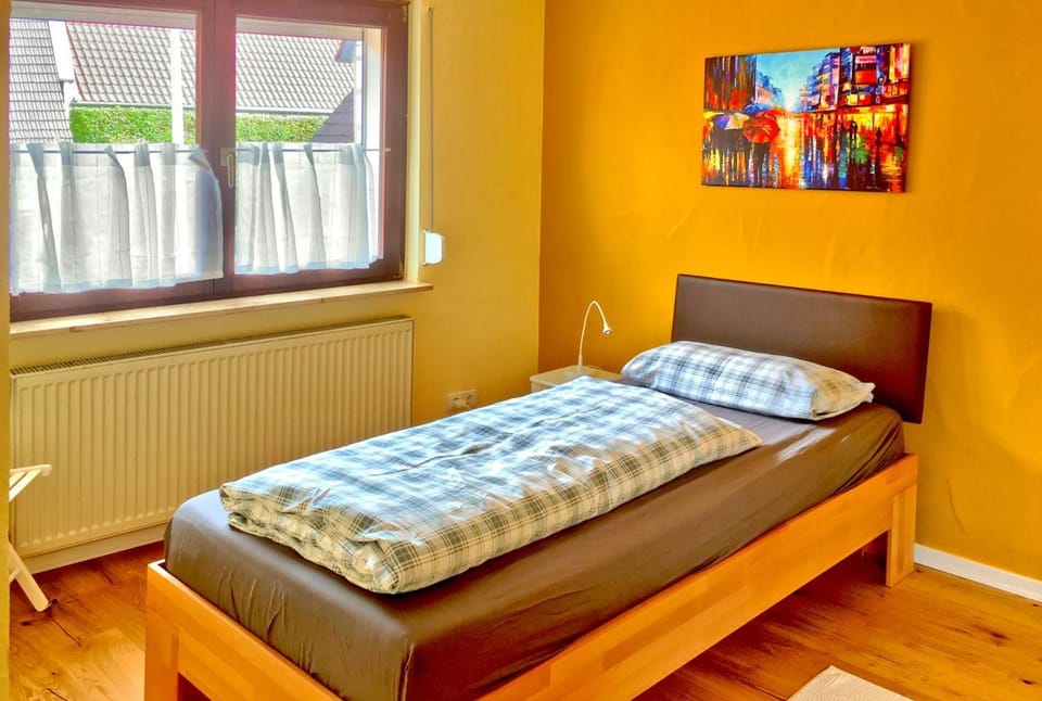 Bed, Bedroom