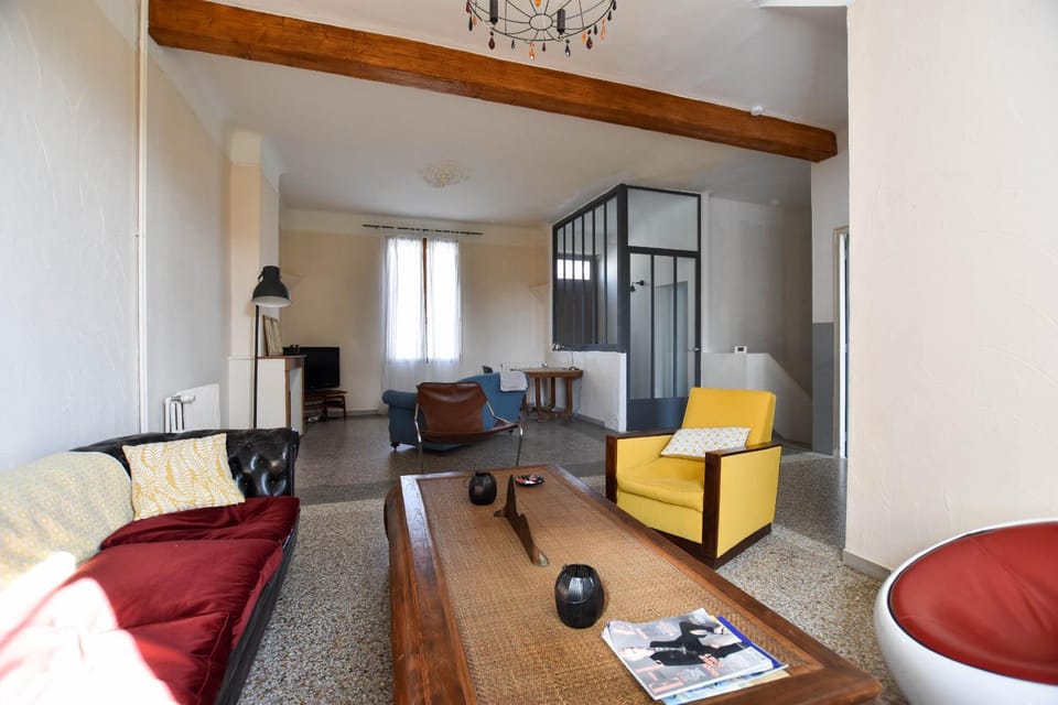 Palmeira, Piscine - Parking - Clim House in Arles