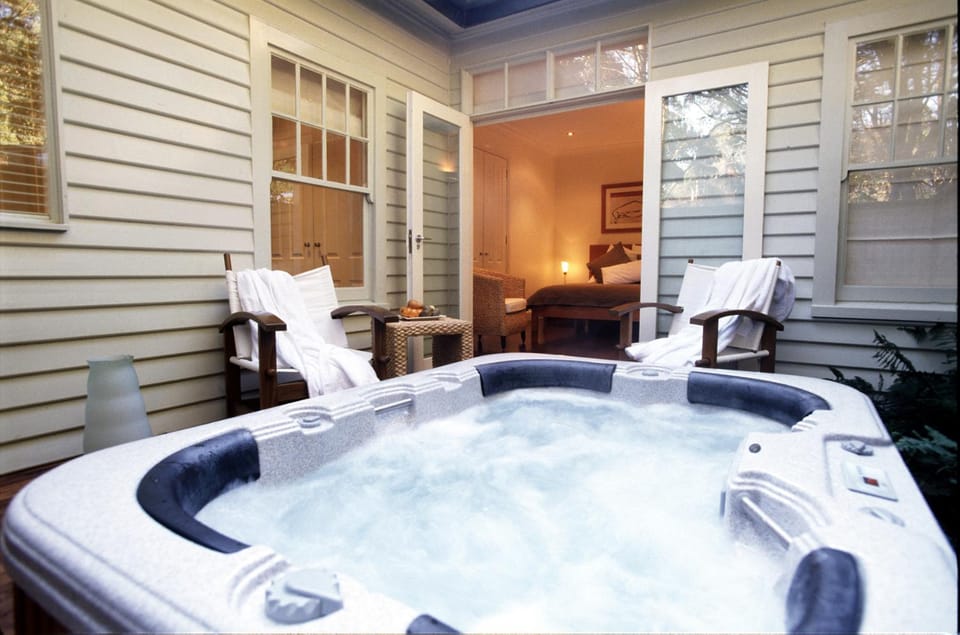 Patio, Hot Tub