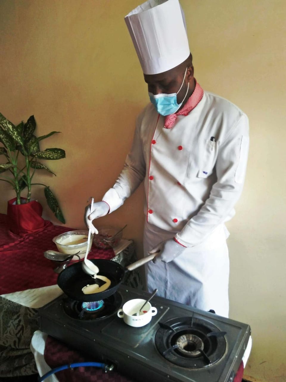 Staff, Breakfast