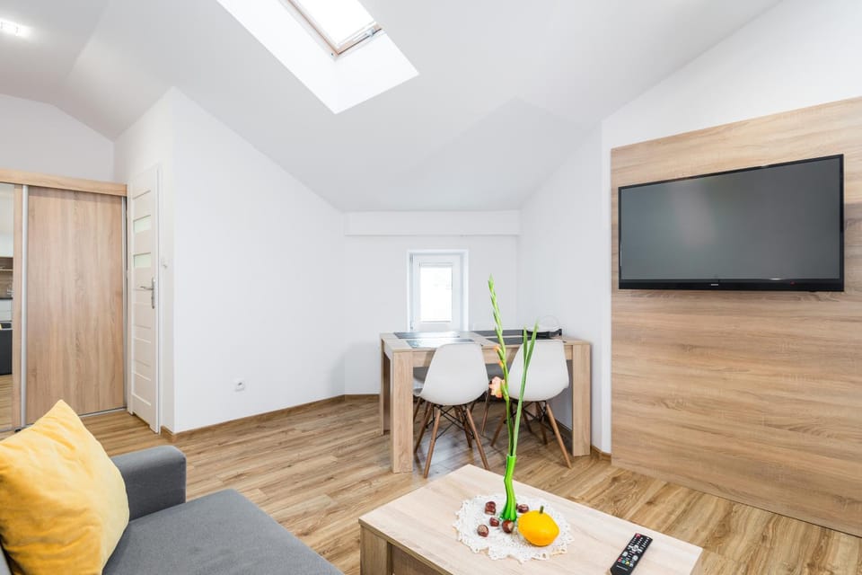 TV and multimedia, Living room