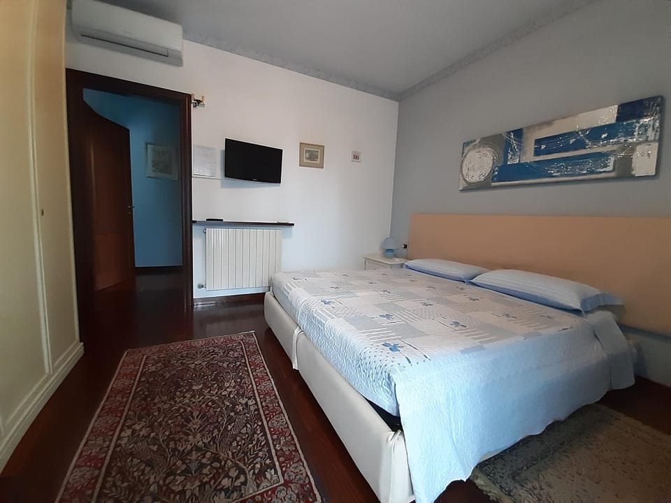 Le 3 Camelie Malpensa Bed and Breakfast in Lombardy