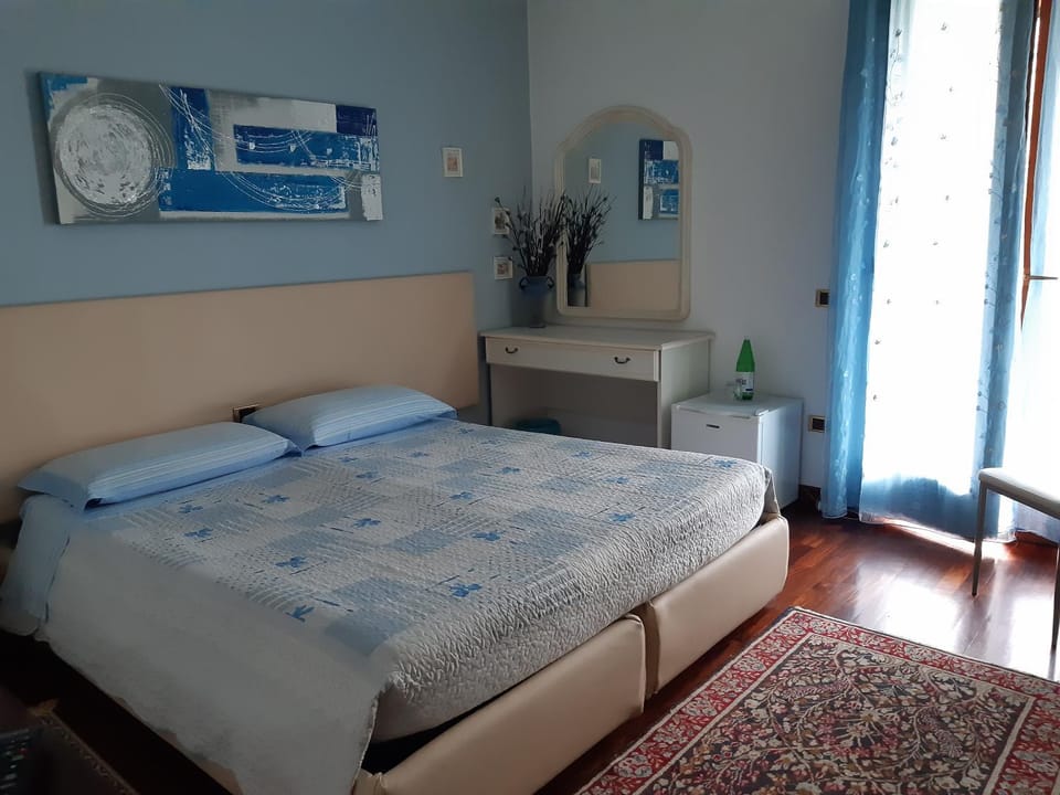 Le 3 Camelie Malpensa Bed and Breakfast in Lombardy