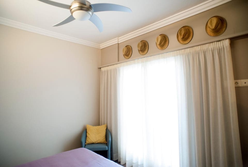 Decorative detail, Bedroom, fireplace