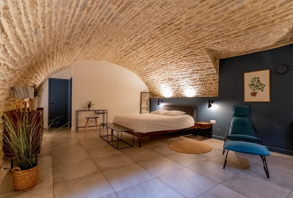 Bed, Sauna, Bathroom, Bedroom
