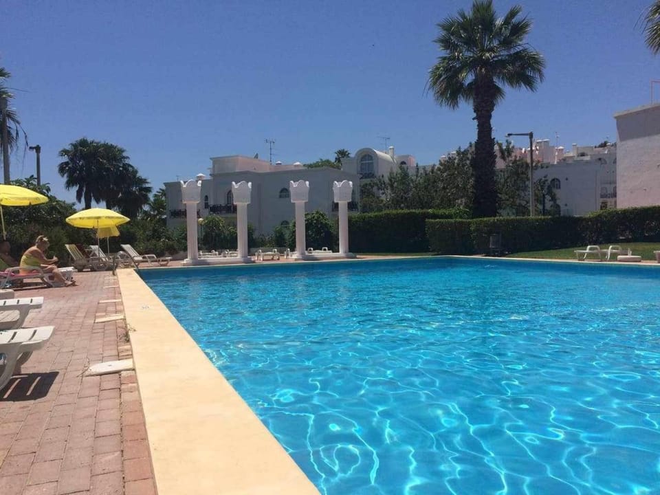 Tavira - Cozy Studio by the Pool Apartment in Tavira