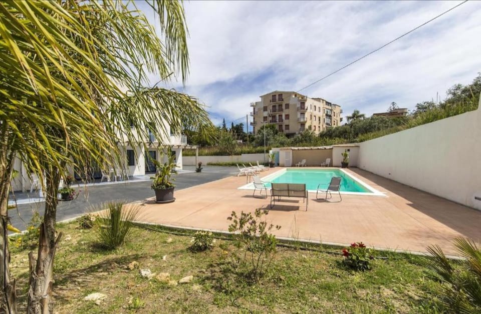 Garden view, Swimming pool