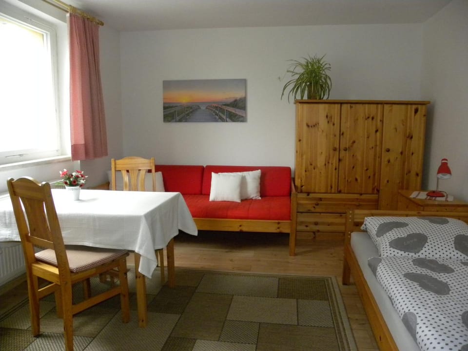 Living room, Bedroom