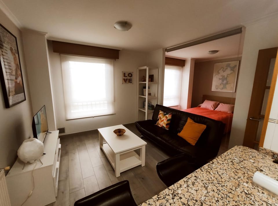 Living room, Bedroom