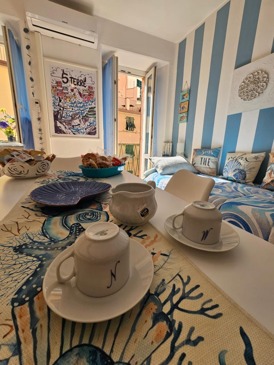 Coffee/tea facilities