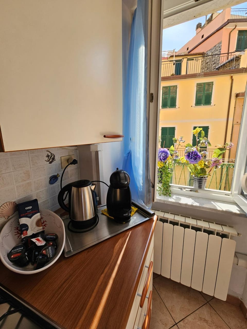 Coffee/tea facilities