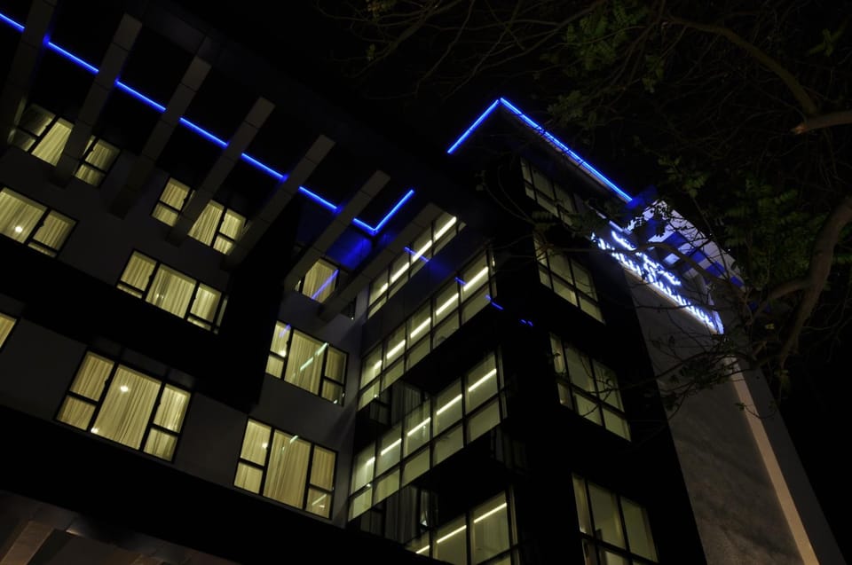 Night, Area and facilities