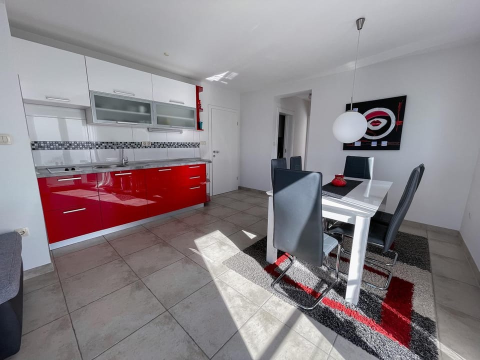 Dining area, stove, kitchen