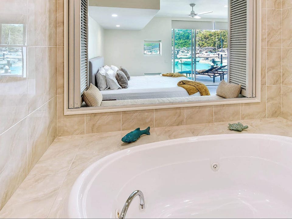 Bathroom, Bedroom