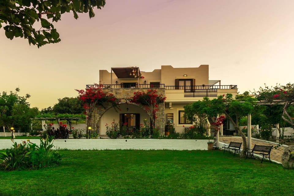 Villa Merabello Apartment in Agia Marina