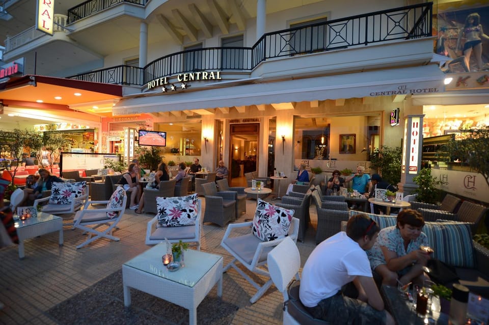 Restaurant/places to eat