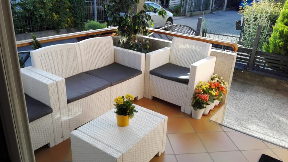 Patio, Balcony/Terrace
