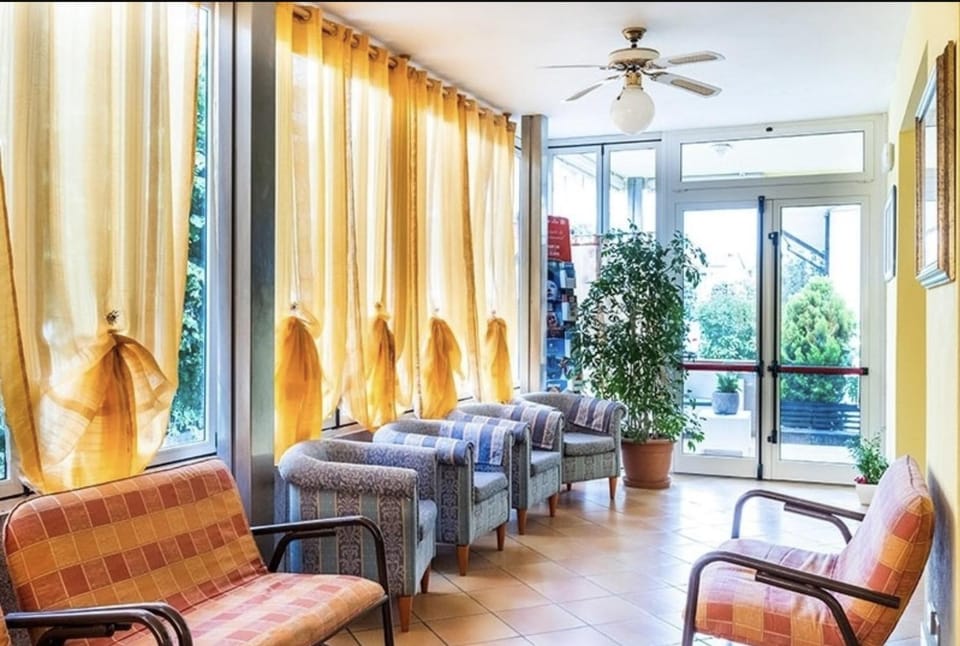 Balcony/Terrace, Living room