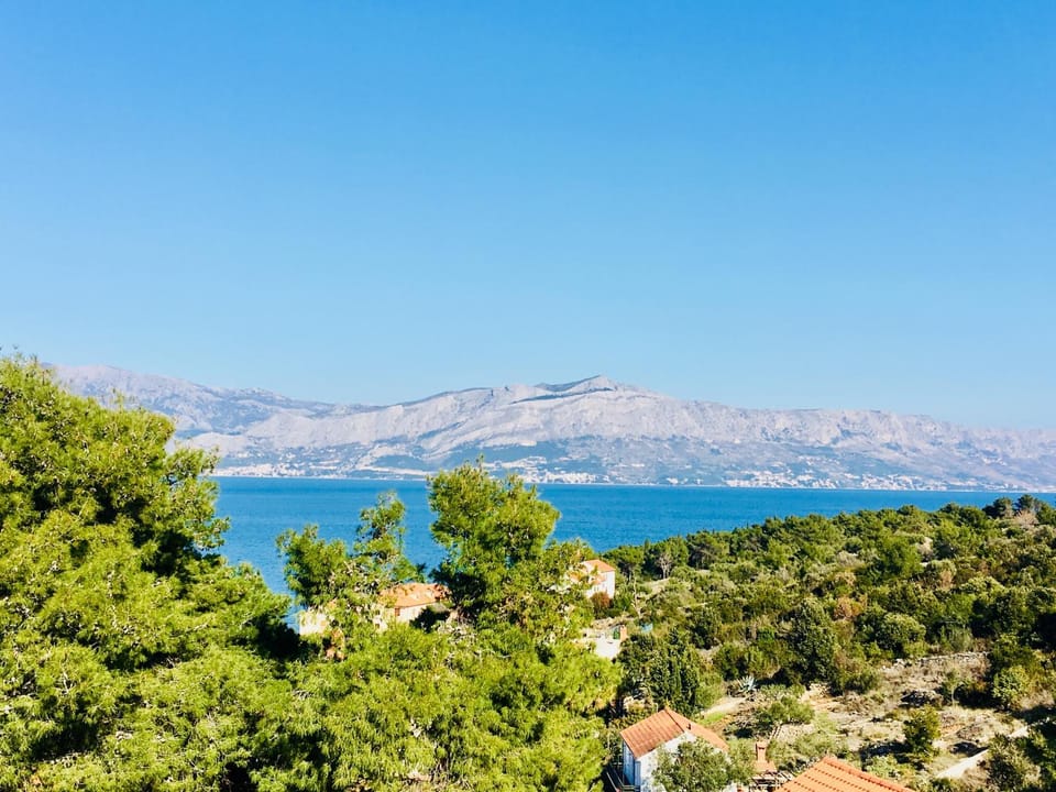 Natural landscape, Mountain view, Sea view