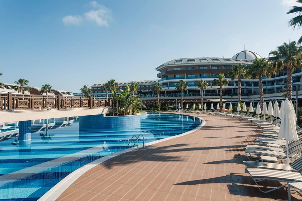 Property building, Swimming pool