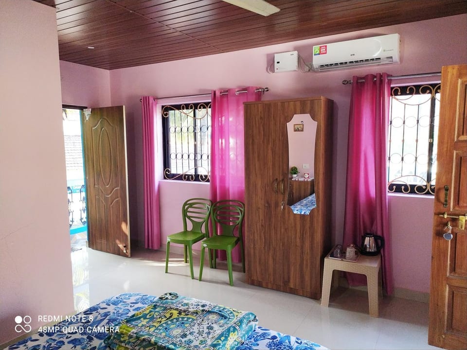 Noel Guest House Bed and Breakfast in Goa, India