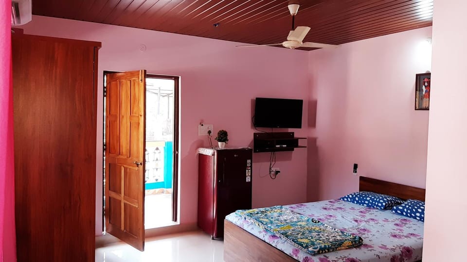Noel Guest House Bed and Breakfast in Goa, India