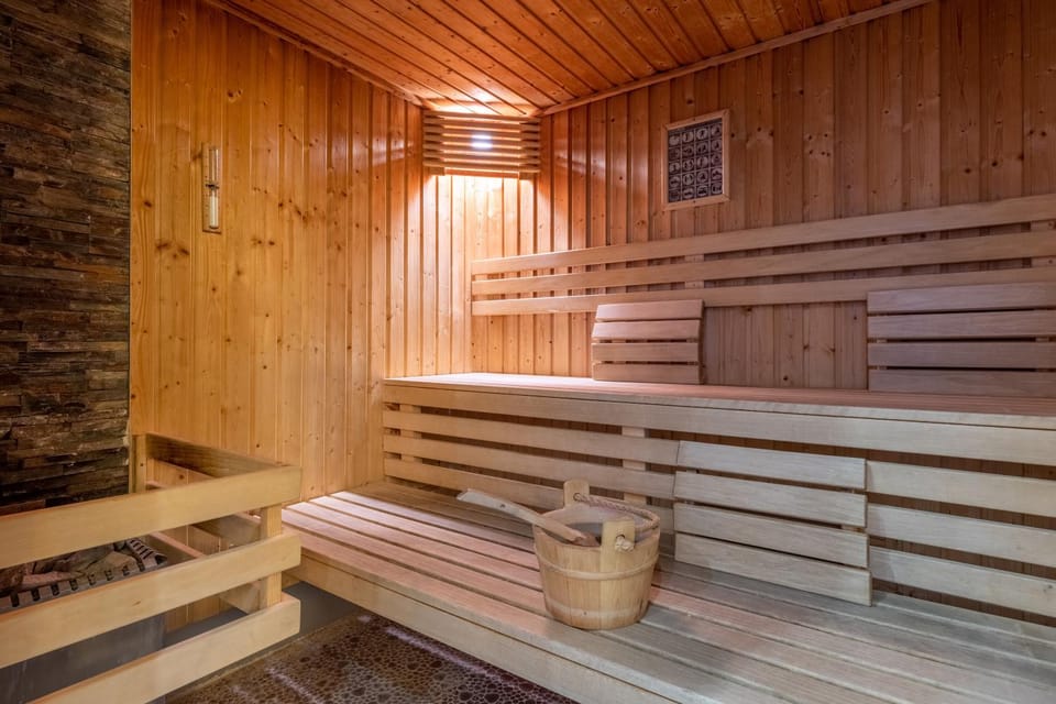Sauna, Spa and wellness centre/facilities