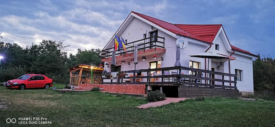 Pensiunea Casa Runcu Buzau Bed and Breakfast in Prahova, Romania