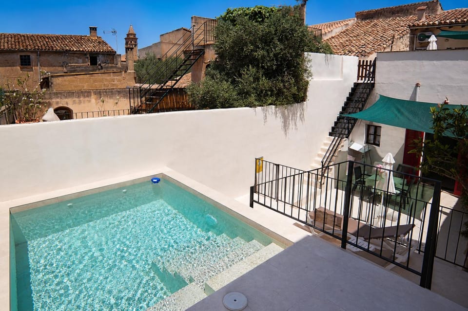 Balcony/Terrace, Swimming pool