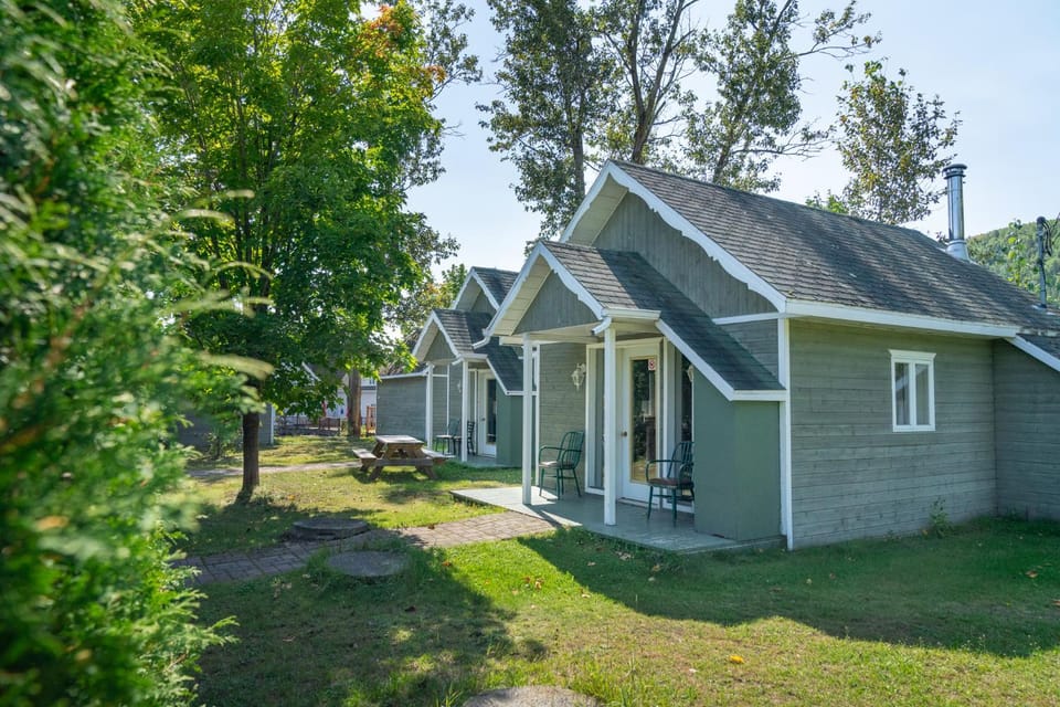Maison Chez Laurent Inn in Baie-Saint-Paul