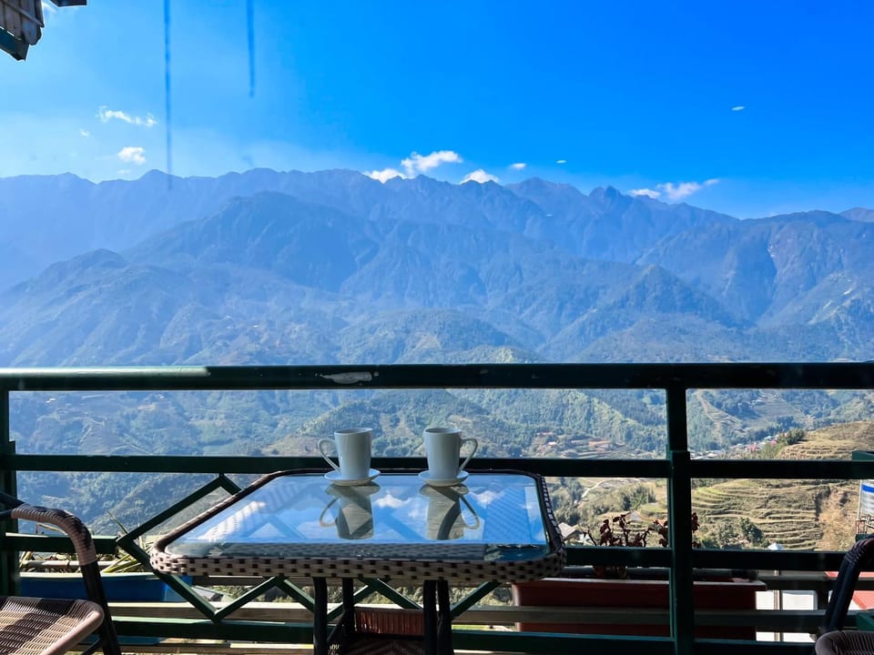 Day, Natural landscape, View (from property/room), Balcony/Terrace, Mountain view