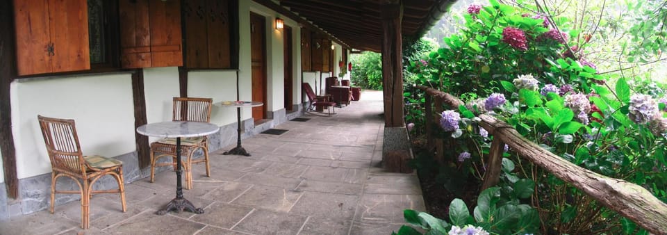 Lobby or reception, Garden view