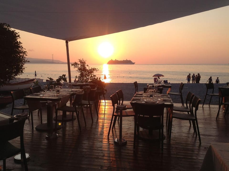 Restaurant/places to eat, Sunset