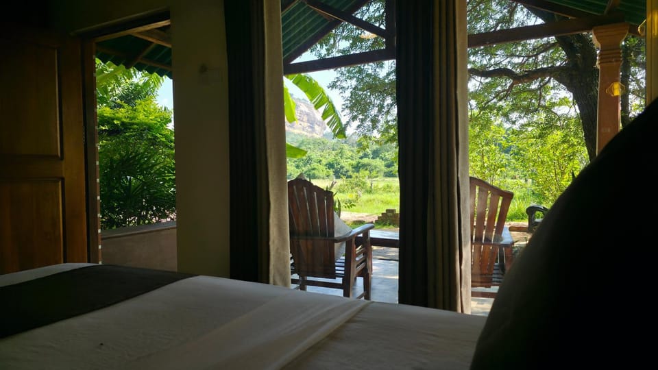 Sigiri Close-up View Guest Bed and Breakfast in Dambulla