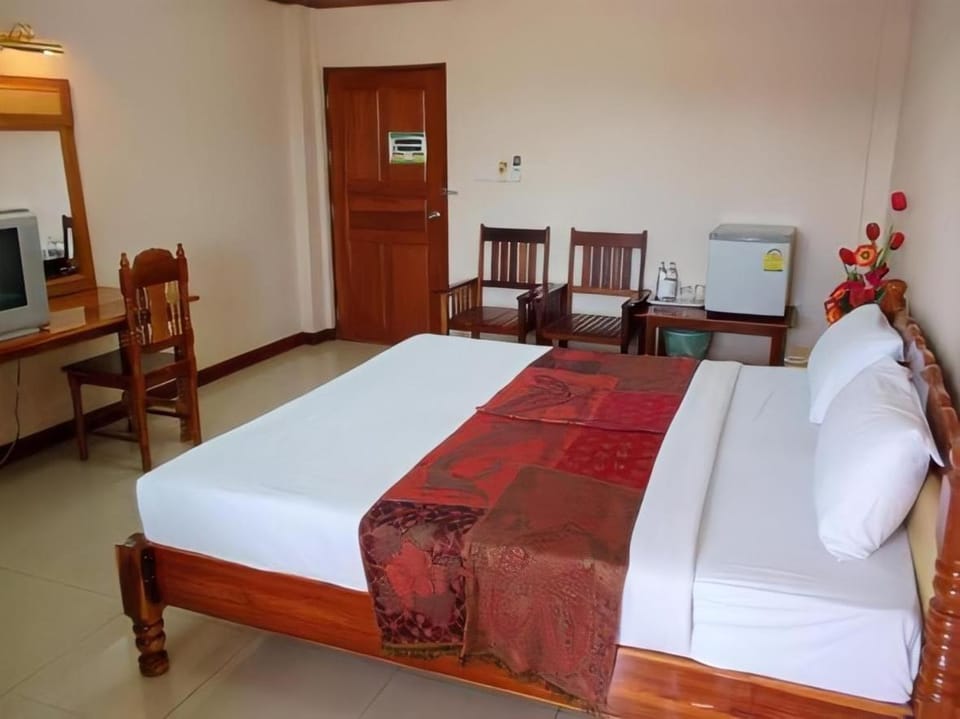 ทรัพย์มุกดา แกรนด์ โฮเทล Submukda Grand Hotel Hotel in Laos