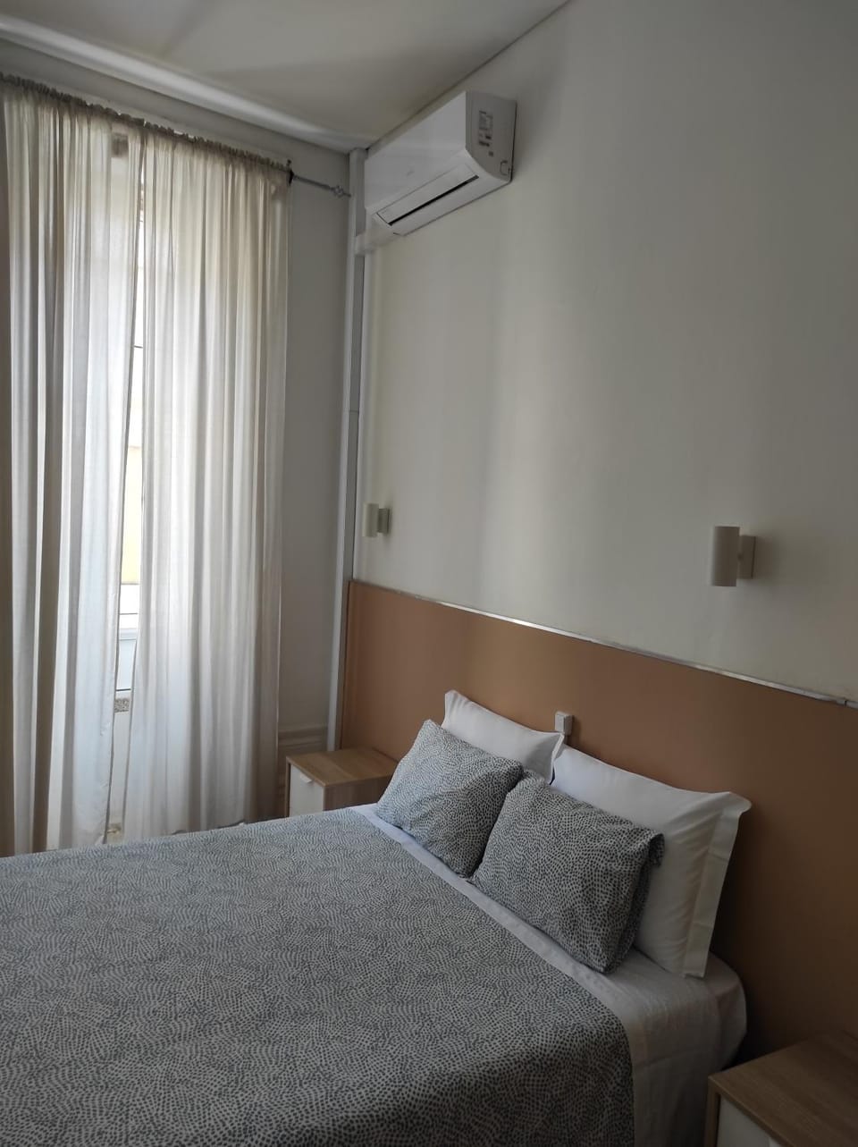 Lira Guest House B&B Bed and Breakfast in Porto