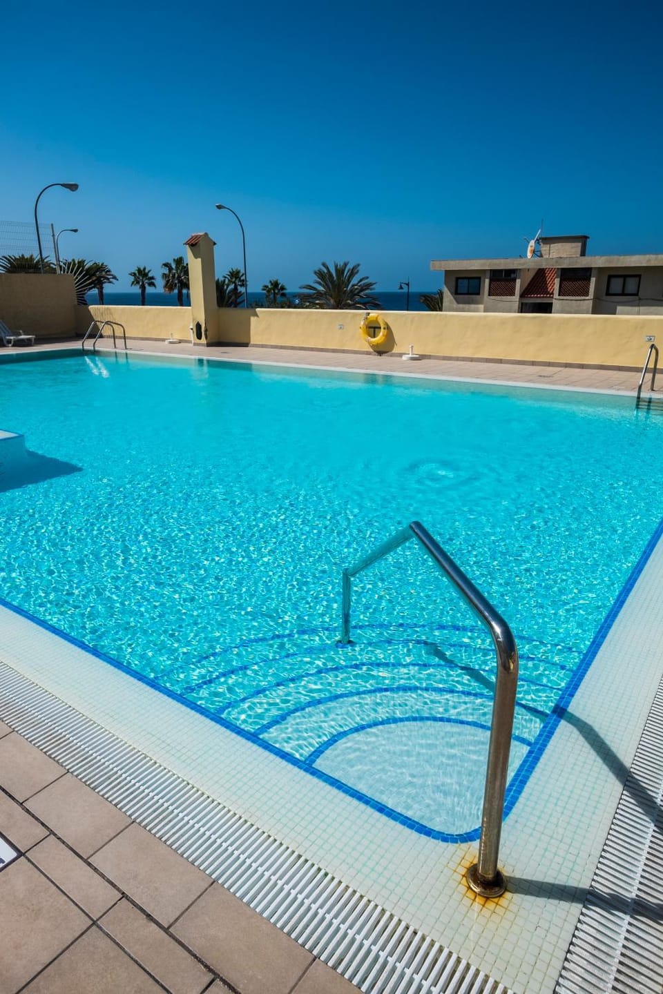 Swimming pool, Swimming pool