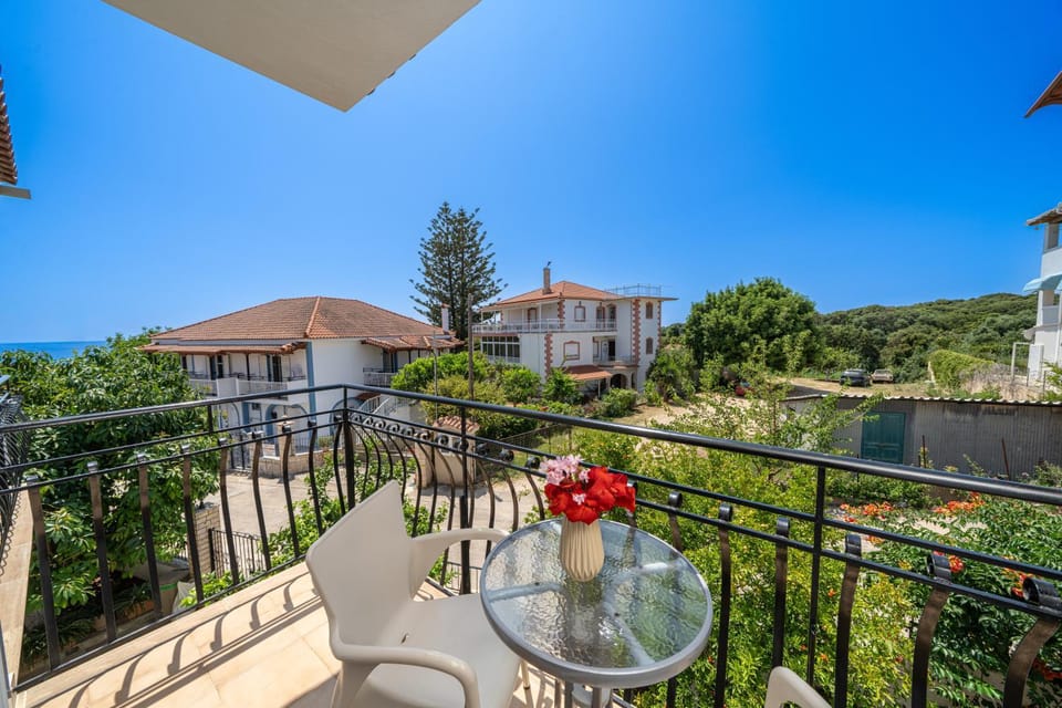 View (from property/room), Garden view, Quiet street view, Inner courtyard view