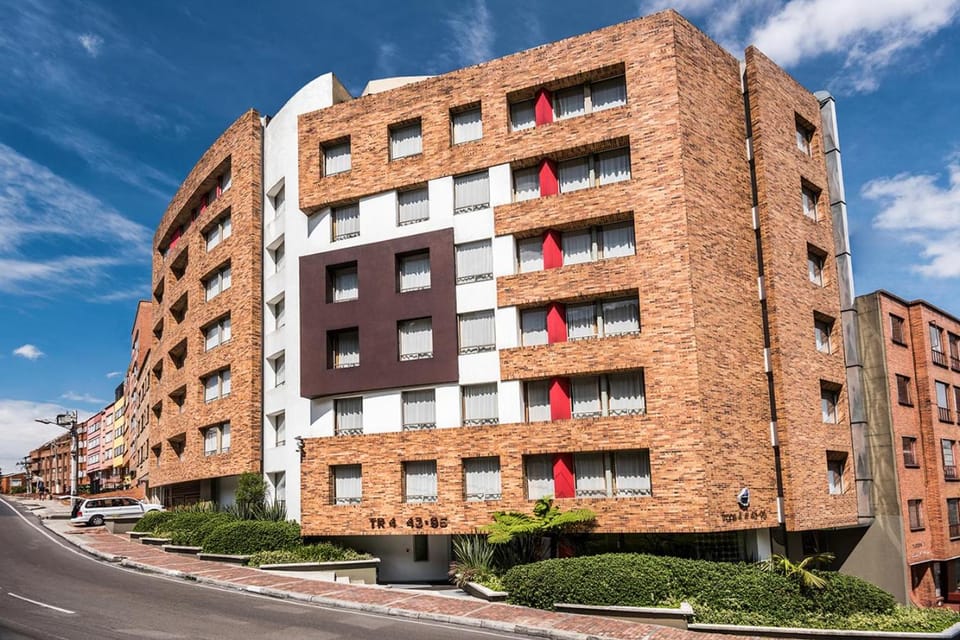 Restaurant/places to eat, Facade/entrance, Garden, Lobby or reception, Floor plan, Food, Alcoholic drinks, Non alcoholic drinks, Facility for disabled guests