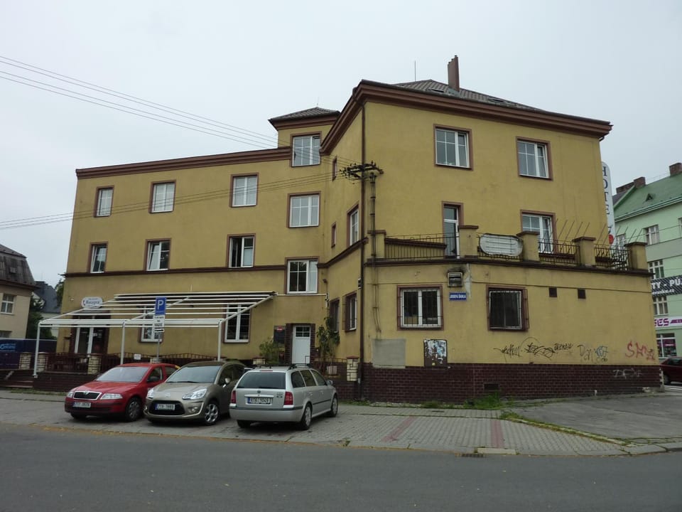 Restaurant/places to eat, Off site, Garden, Balcony/Terrace, Seating area