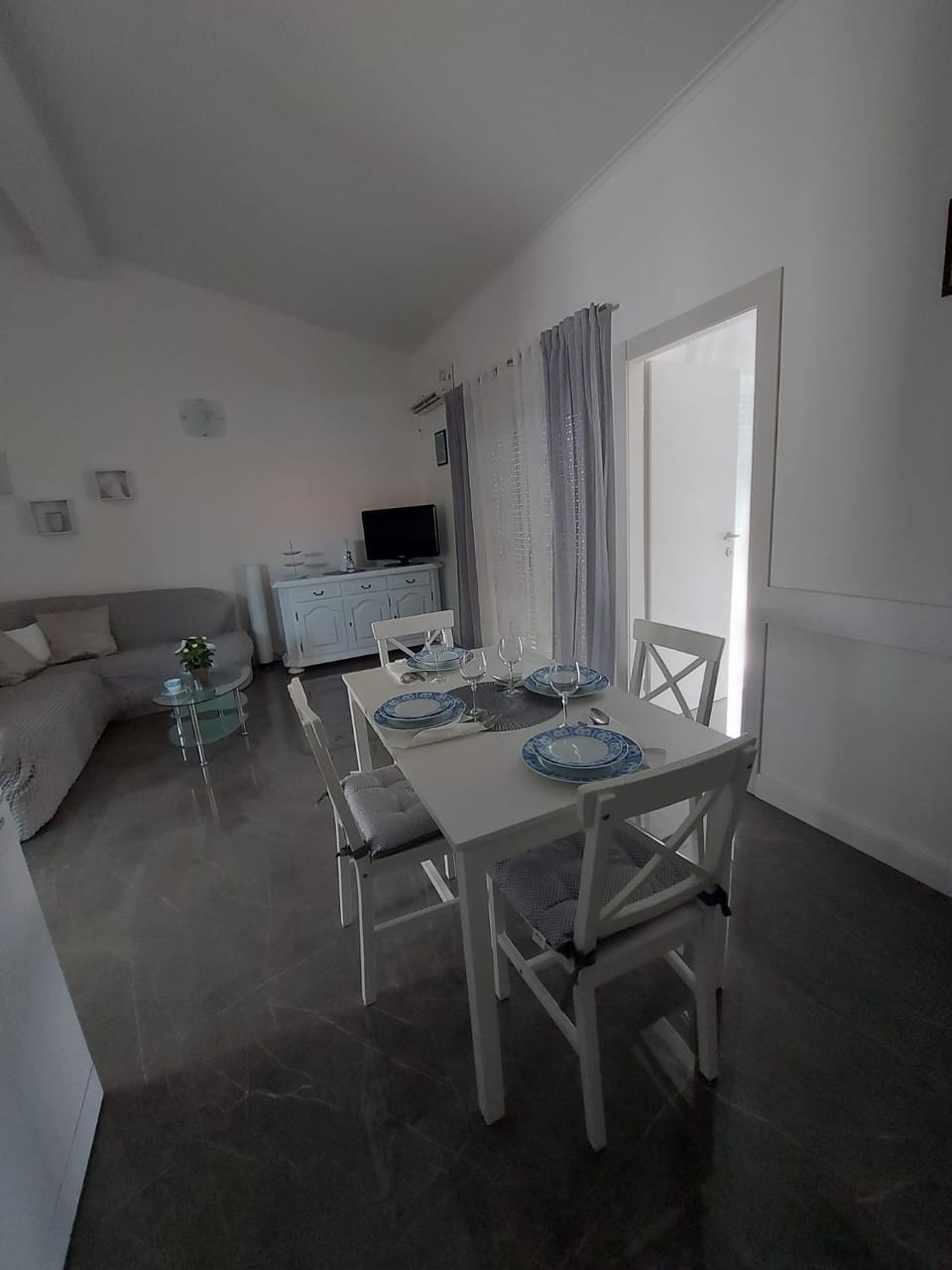 Apartman Dino Apartment in Baška Voda