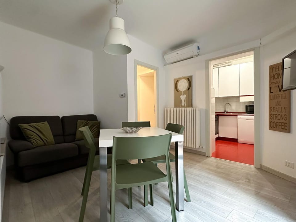 Paloma center town apartment Apartment in Bellagio