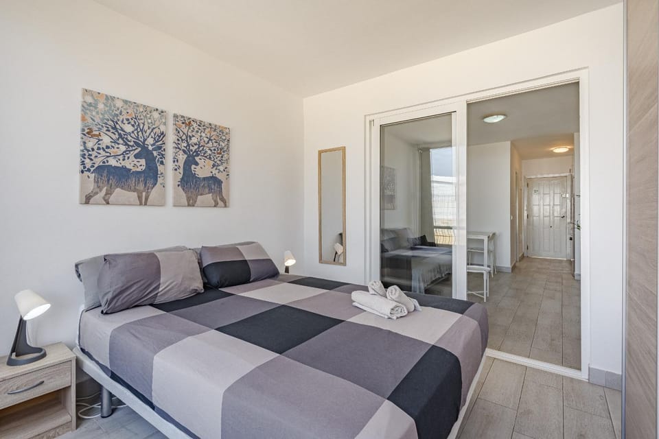 Apartamentos en Torres del Sol Apartment in Playa de las Americas