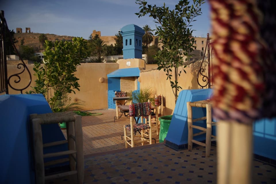 Patio, Day, Balcony/Terrace, Dining area