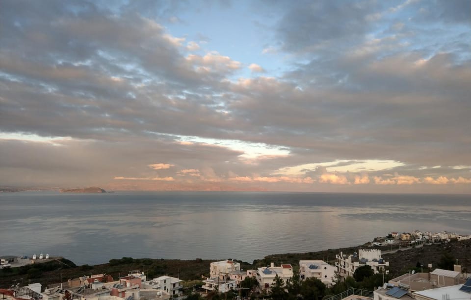 City view, Sea view