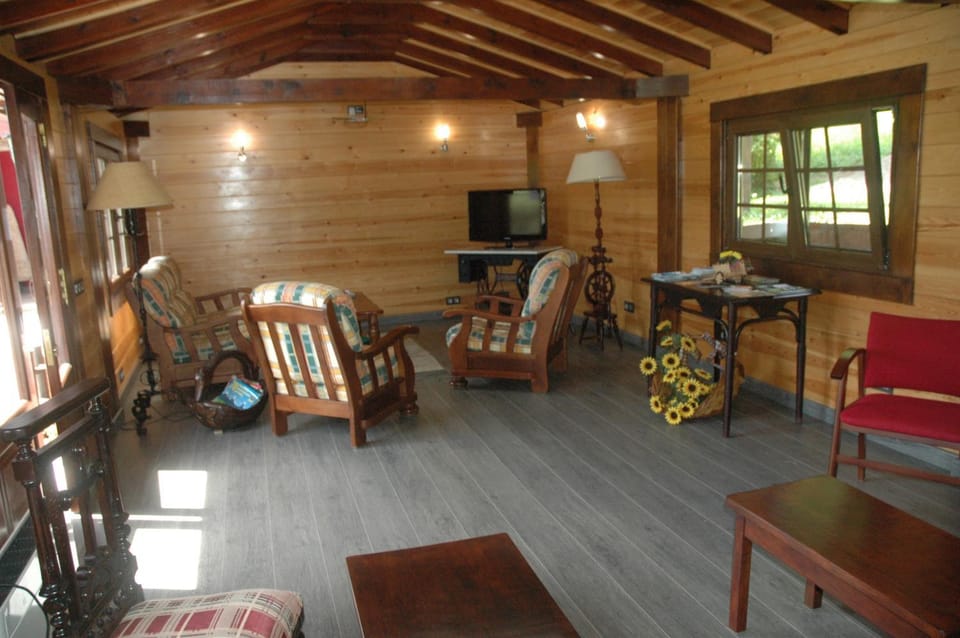 Property building, Communal lounge/ TV room