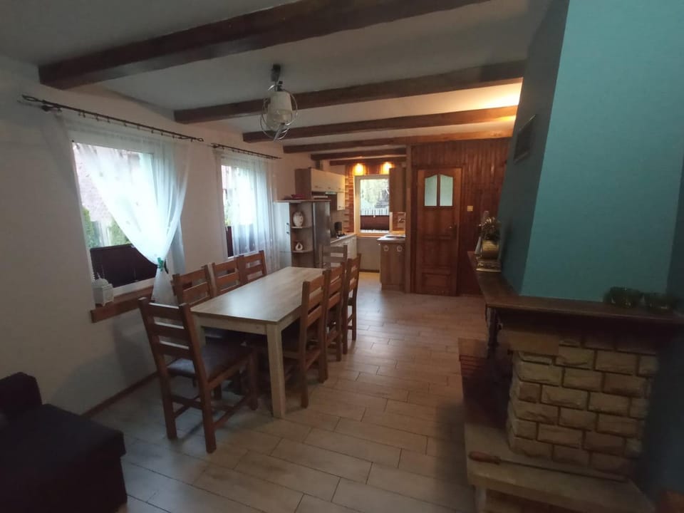 domek nad jeziorem House in Greater Poland Voivodeship